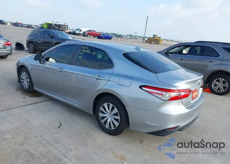 2019 Toyota Camry L из США, поврежденный, VIN 4T1B11HK4KU790122